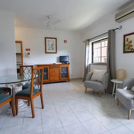 Oura Sunrise 16 By Ici Apartmán Albufeira
